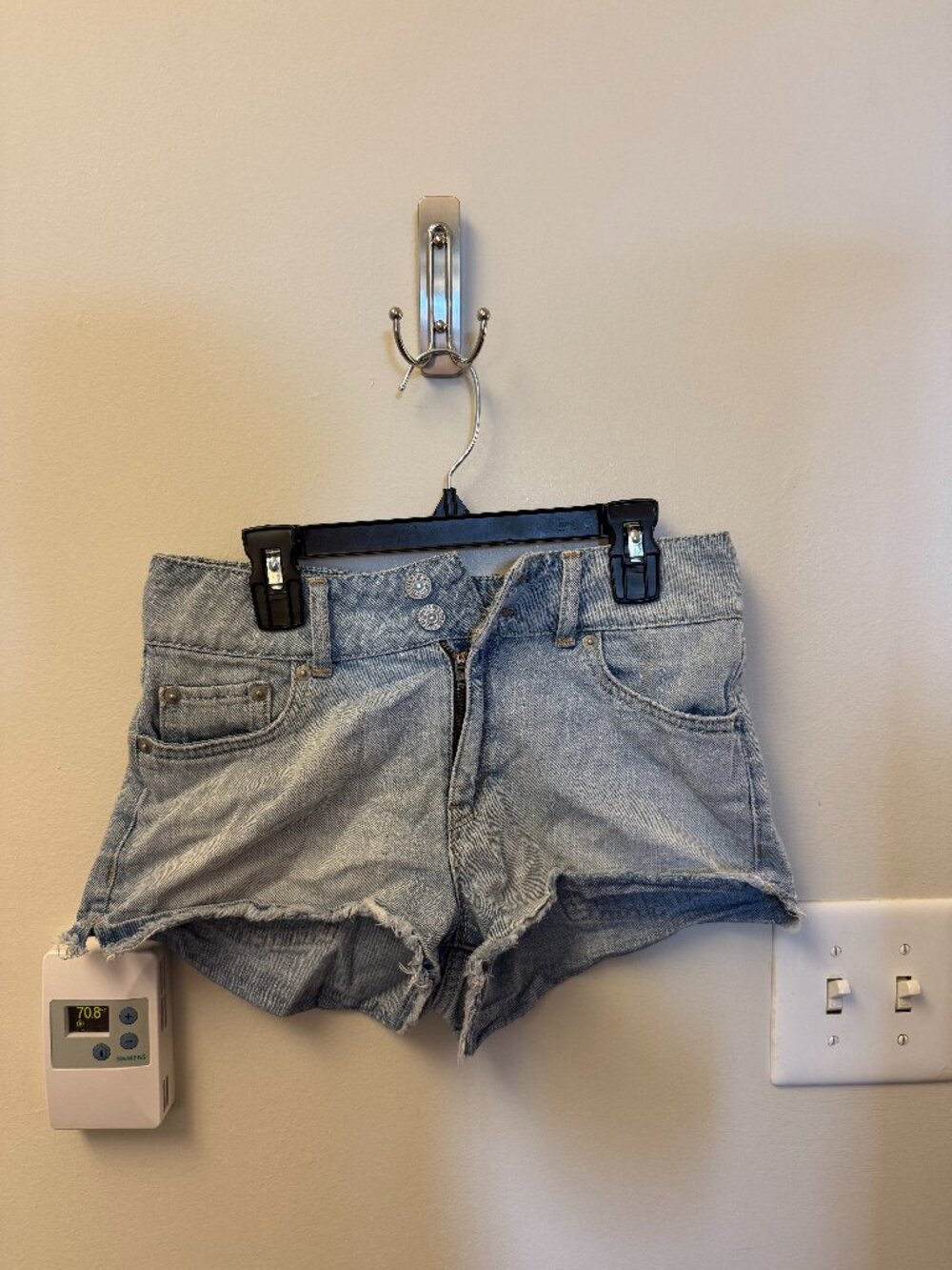 levi's denim "high rise shorty short"